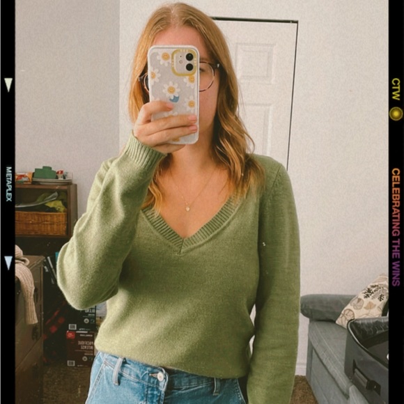 Meet your Posher, Krista - Picture 4 of 6